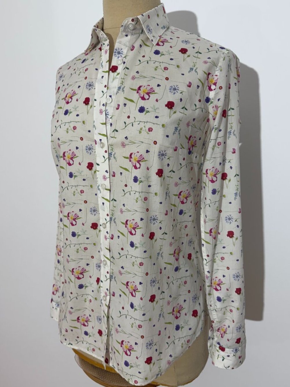 Simons Liberty Fabric Long-Sleeve Floral Pattern Shirt